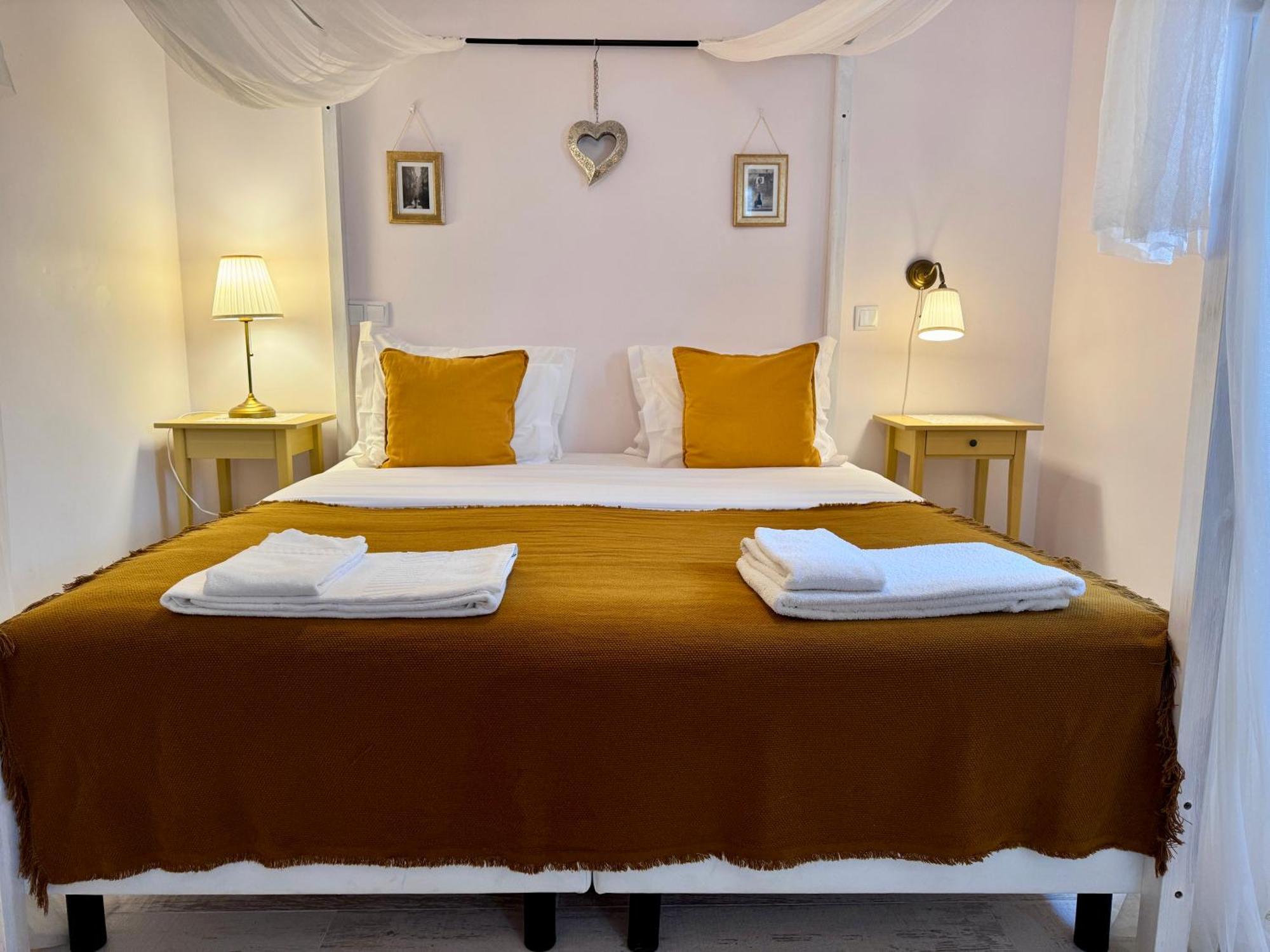 Alojamento de Acomodação e Pequeno-almoço Boutique - O House Hills Ericeira